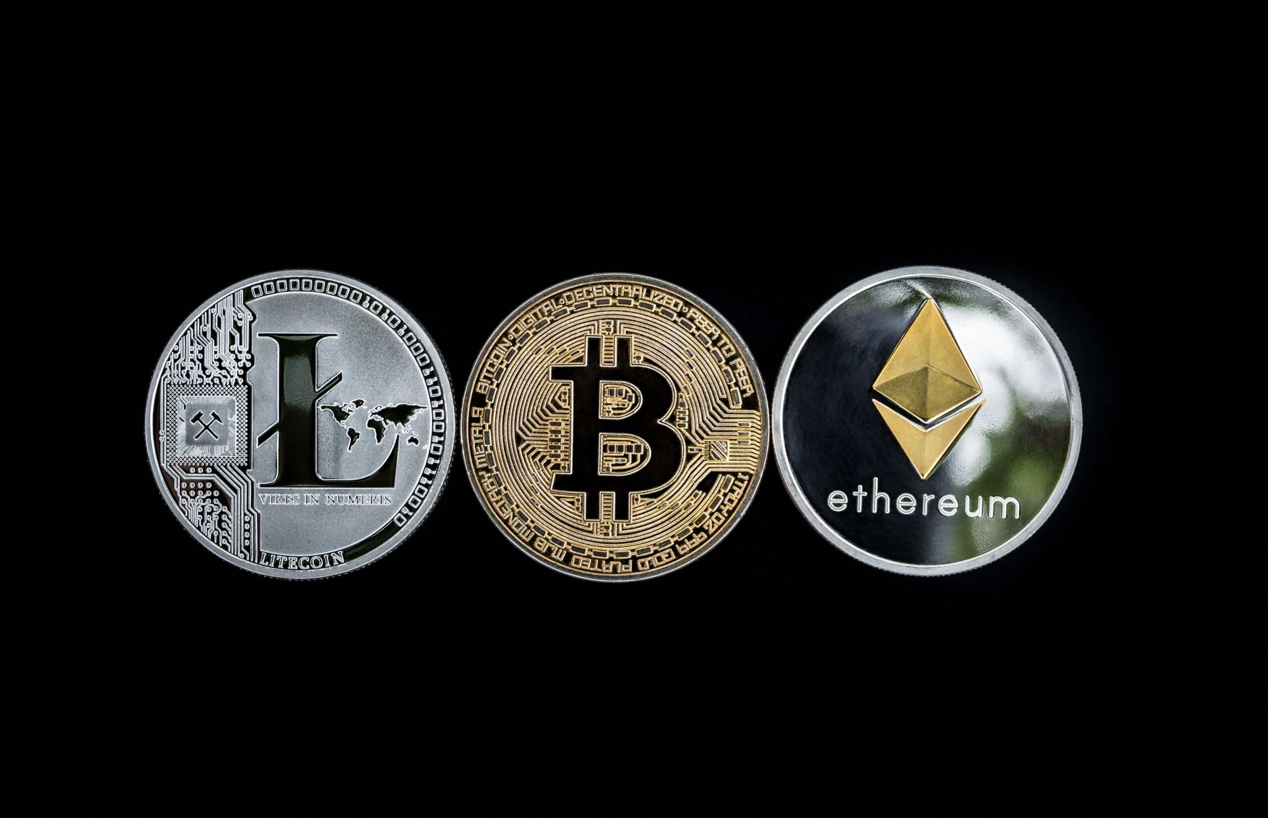 Read more about the article Reasons to invest in cryptocurrencies